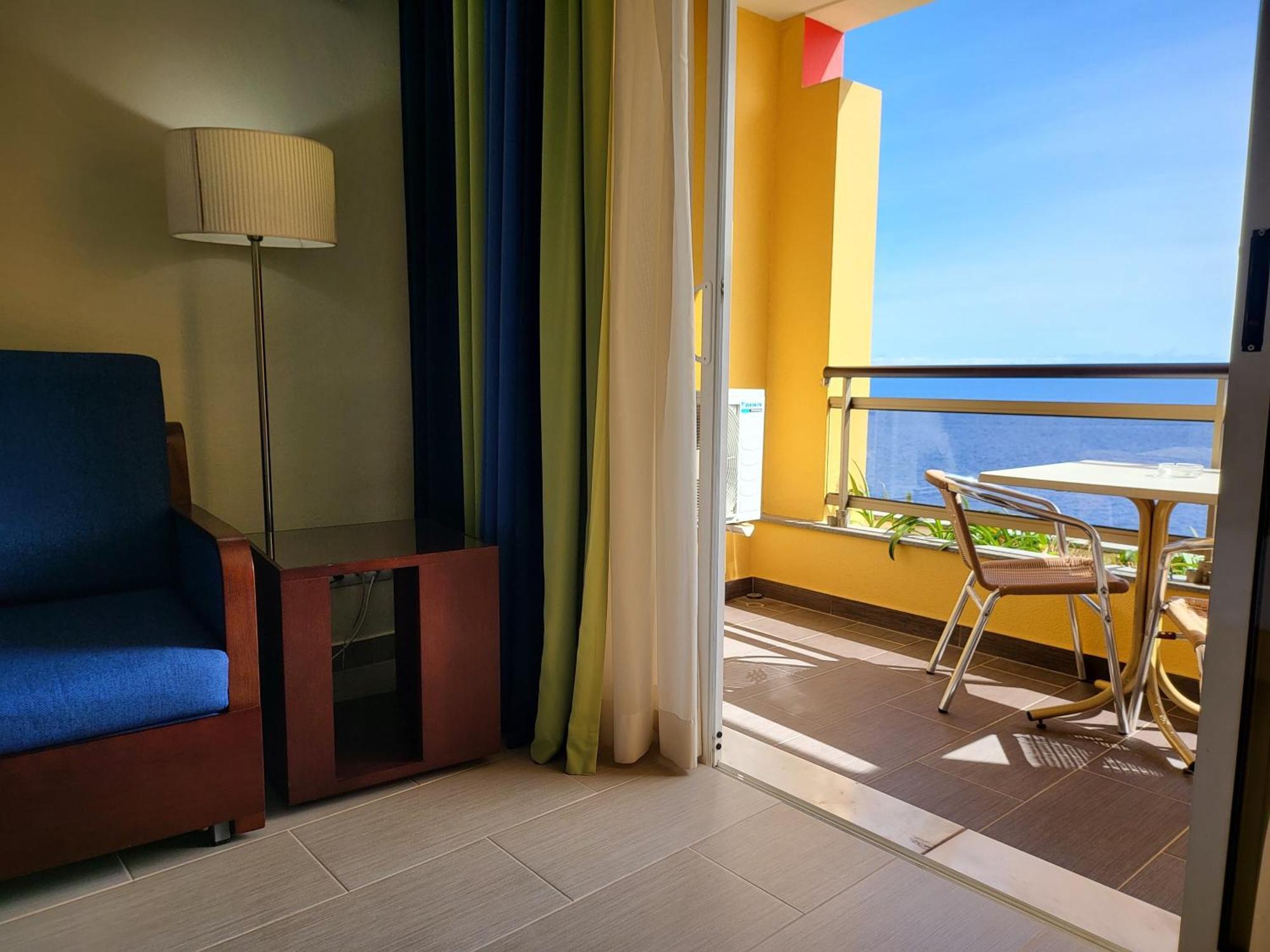 Hotel Cais Da Oliveira Caniço Esterno foto
